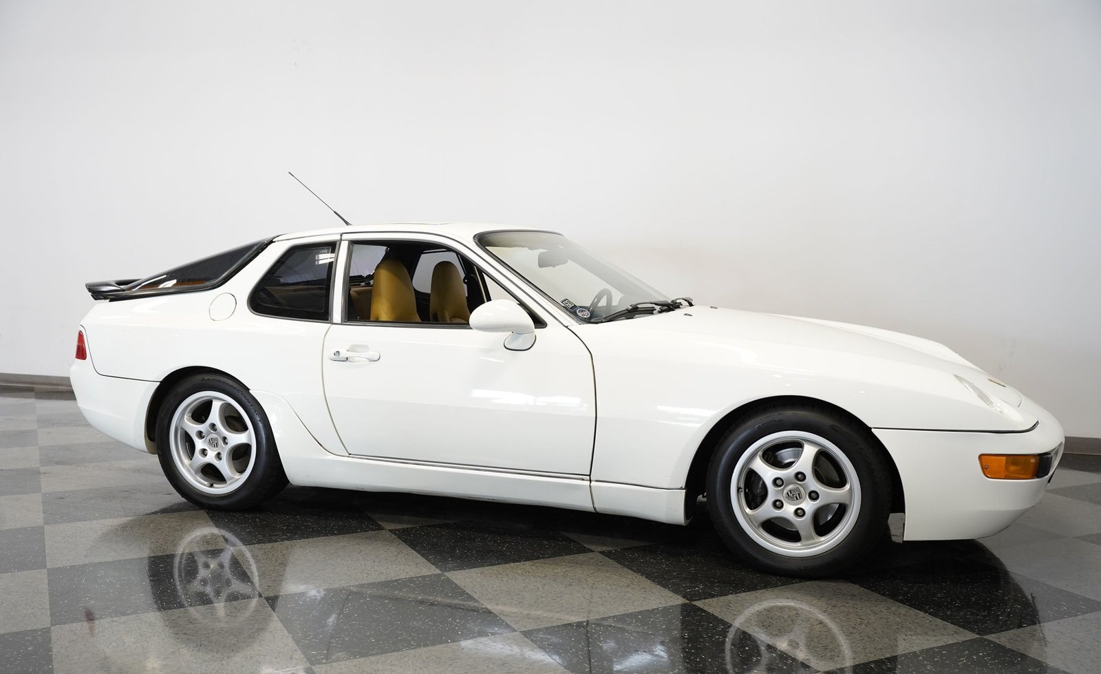 Porsche 1994 968 - Imagem 19