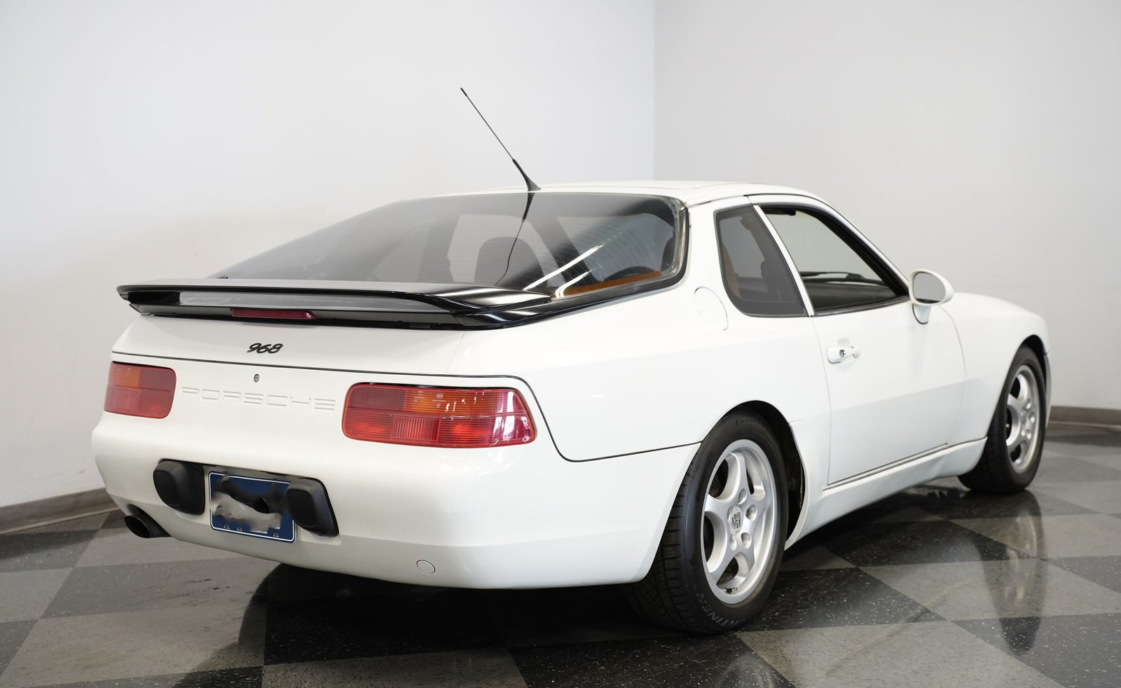 Porsche 1994 968 - Imagem 22