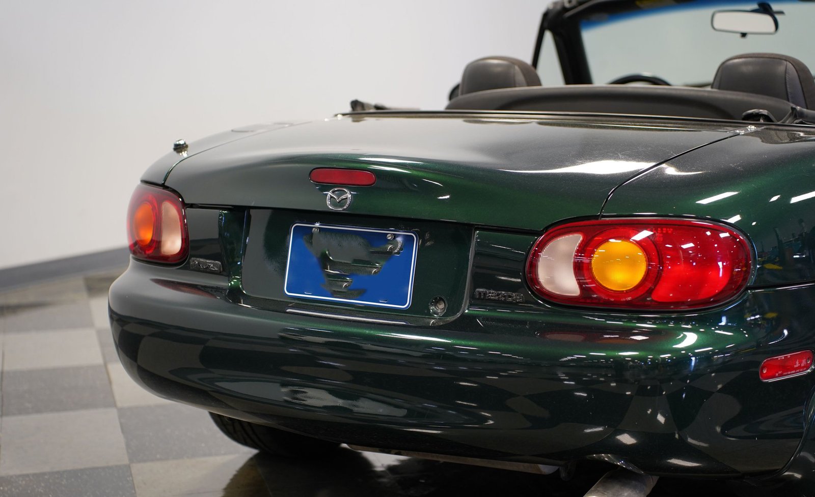 Mazda 1999 Miata MX-5 Conversível - Imagem 13