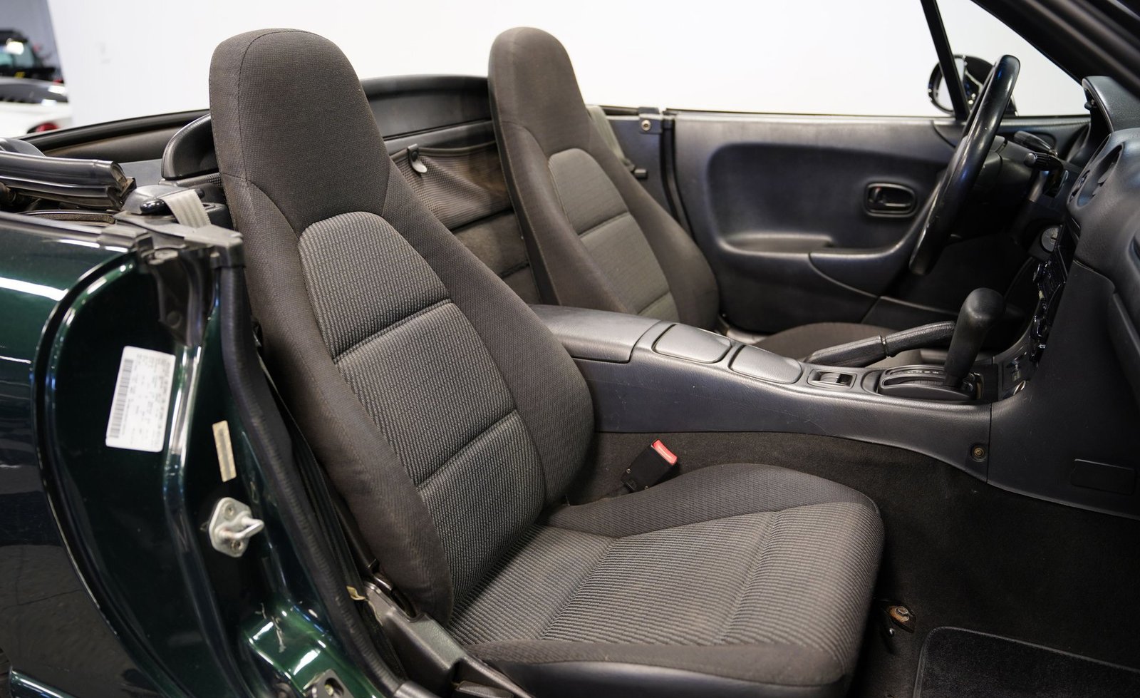 Mazda 1999 Miata MX-5 Conversível - Imagem 6