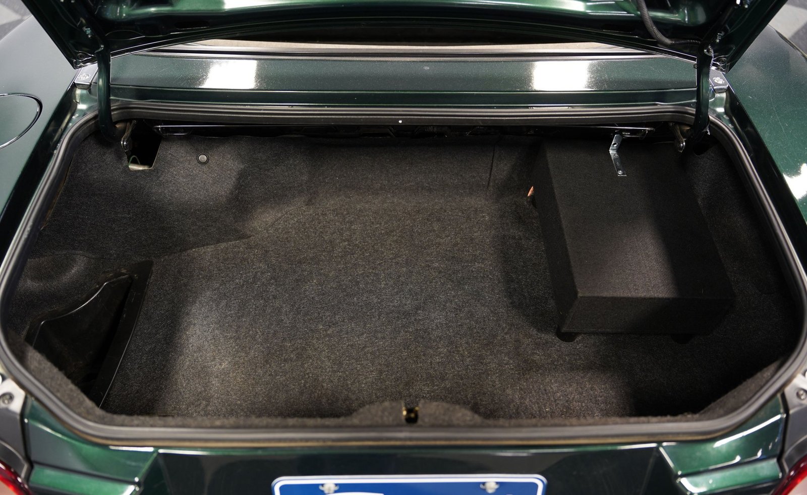 Mazda 1999 Miata MX-5 Conversível - Imagem 2