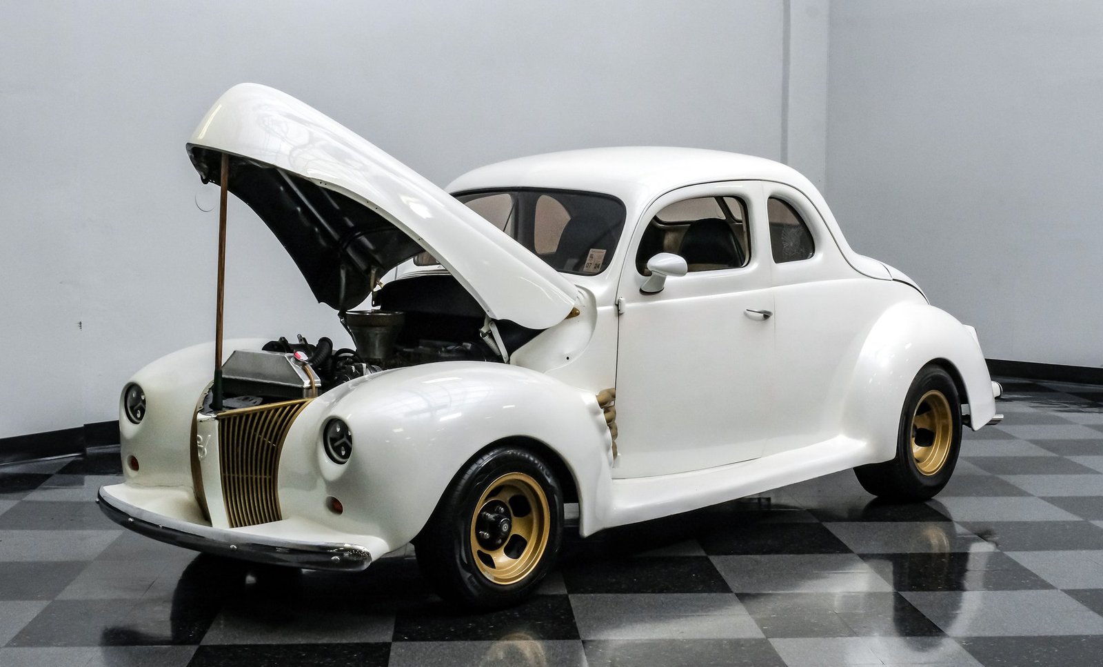 Ford 1940 Coupé 5 Janelas Streetrod - Imagem 19