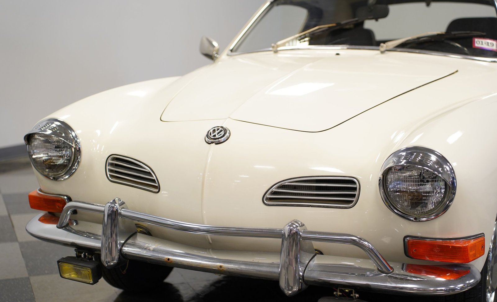 Volkswagen de 1970 Karmann Ghia Conversível - Imagem 21