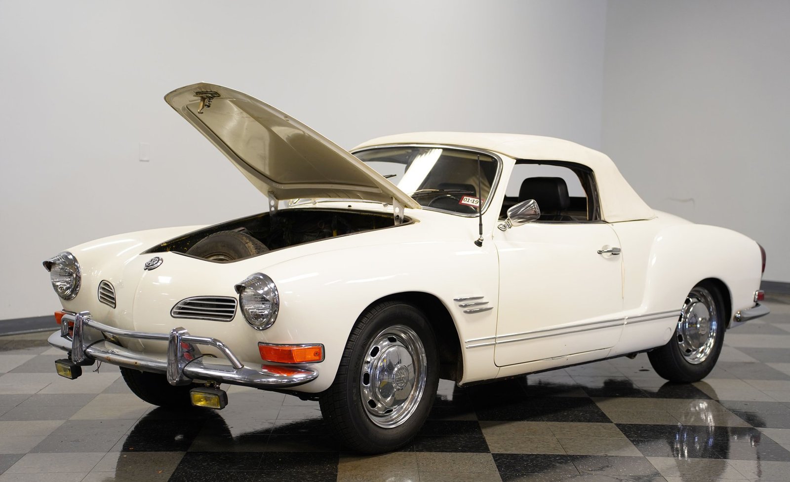 Volkswagen de 1970 Karmann Ghia Conversível - Imagem 3