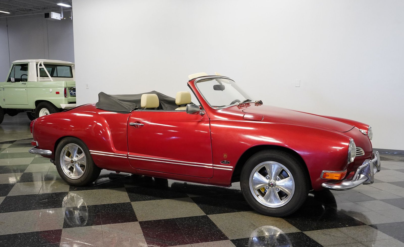 Volkswagen de 1971 Karmann Ghia Flat Six Conversível - Imagem 22