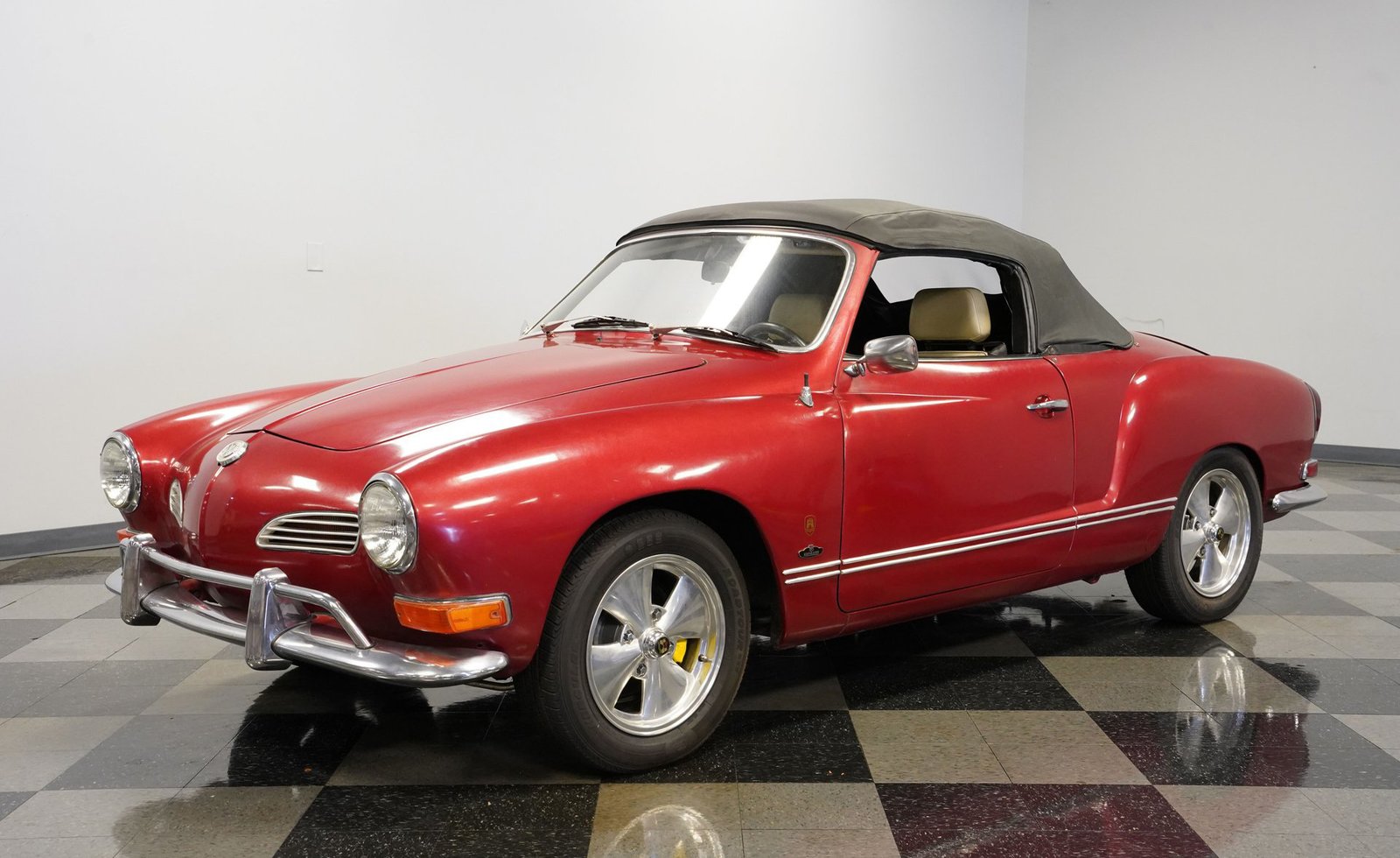 Volkswagen de 1971 Karmann Ghia Flat Six Conversível - Imagem 31