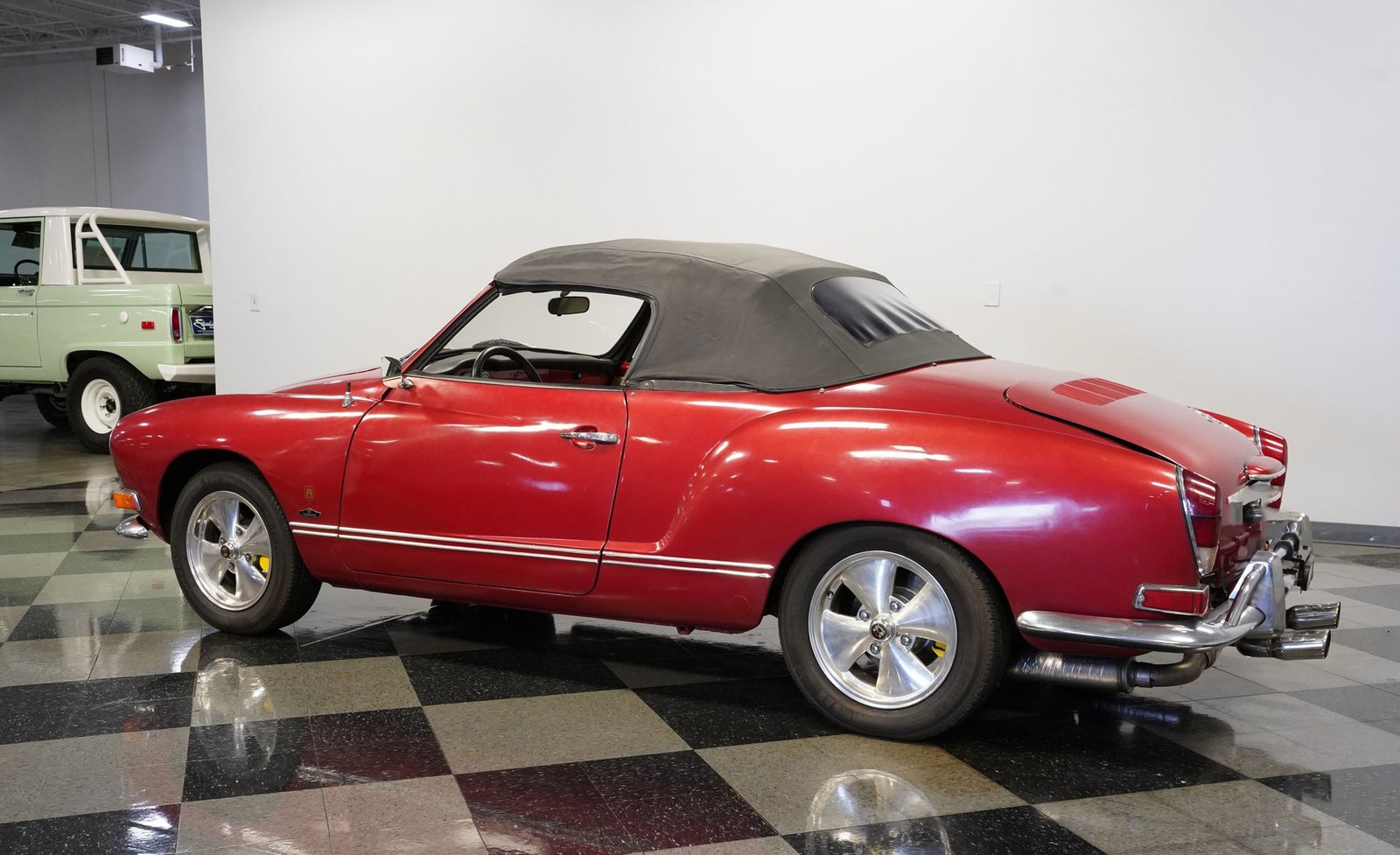 Volkswagen de 1971 Karmann Ghia Flat Six Conversível - Imagem 28