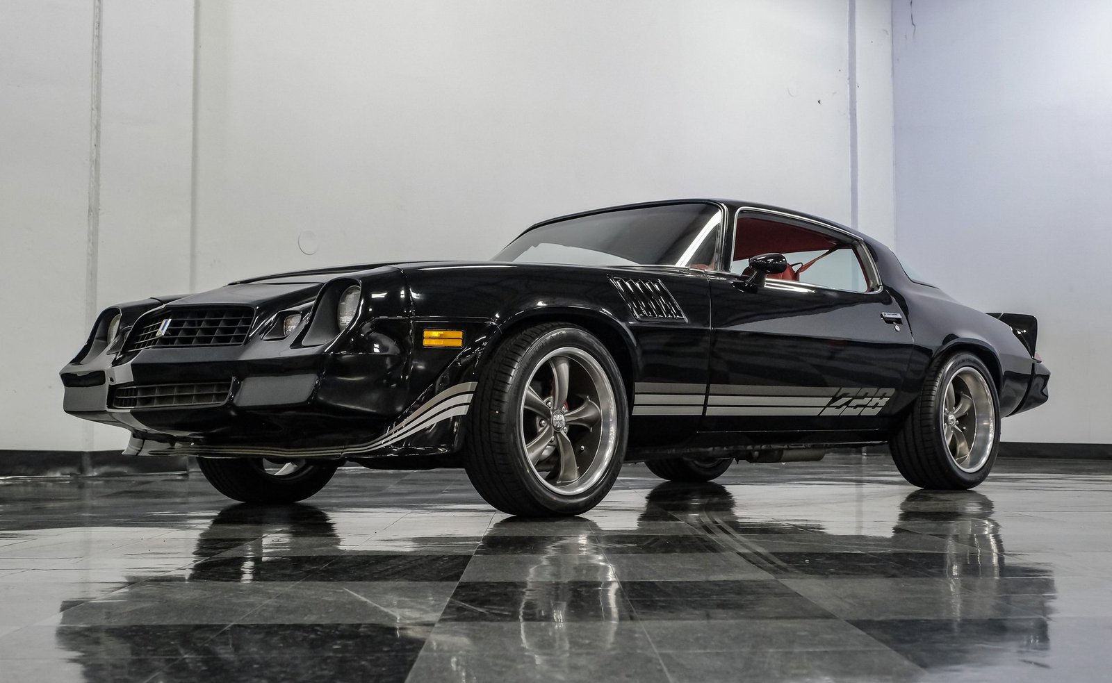 Chevrolet 1979 Camaro Z28 - Imagem 28