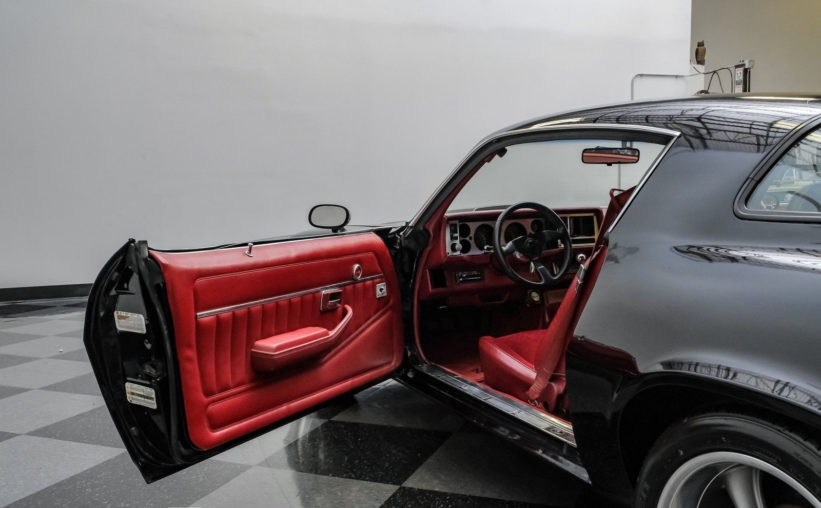 Chevrolet 1979 Camaro Z28 - Imagem 18