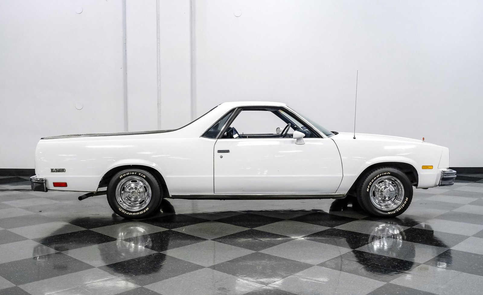Chevrolet El Camino 1984 - Imagem 28