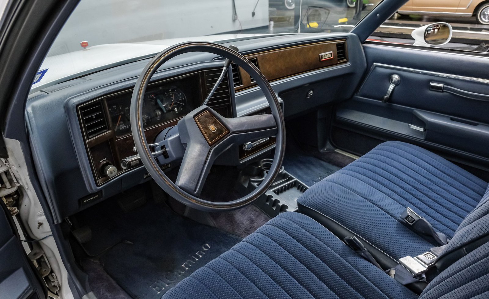 Chevrolet El Camino 1984 - Imagem 36