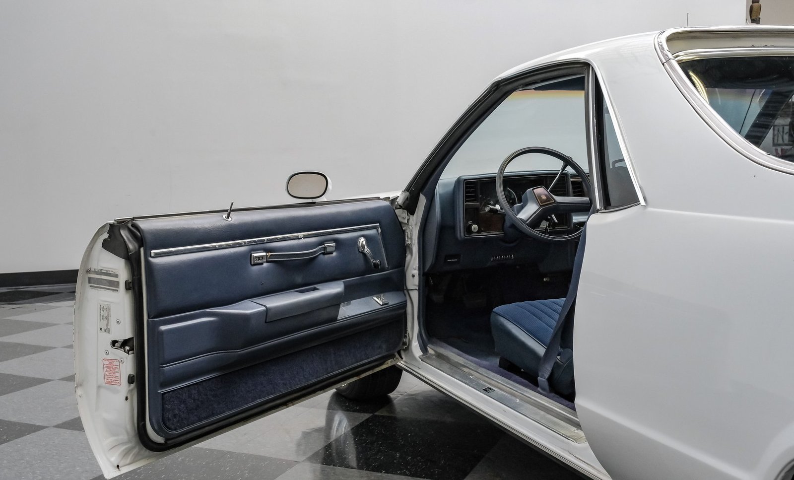 Chevrolet El Camino 1984 - Imagem 18