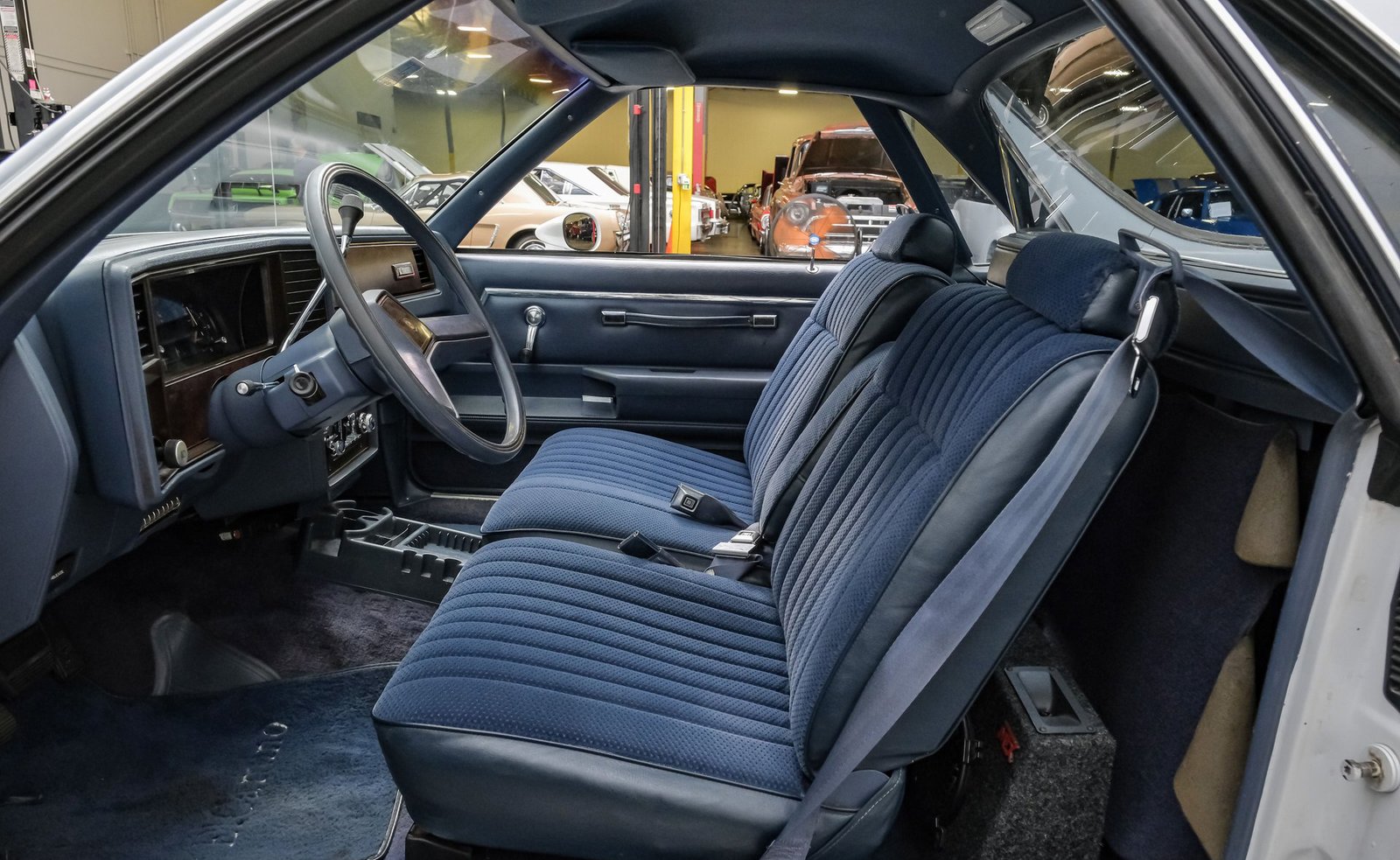 Chevrolet El Camino 1984 - Imagem 17