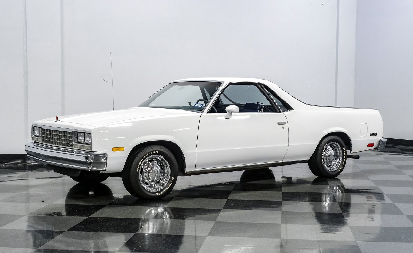 Chevrolet El Camino 1984 - Imagem 35
