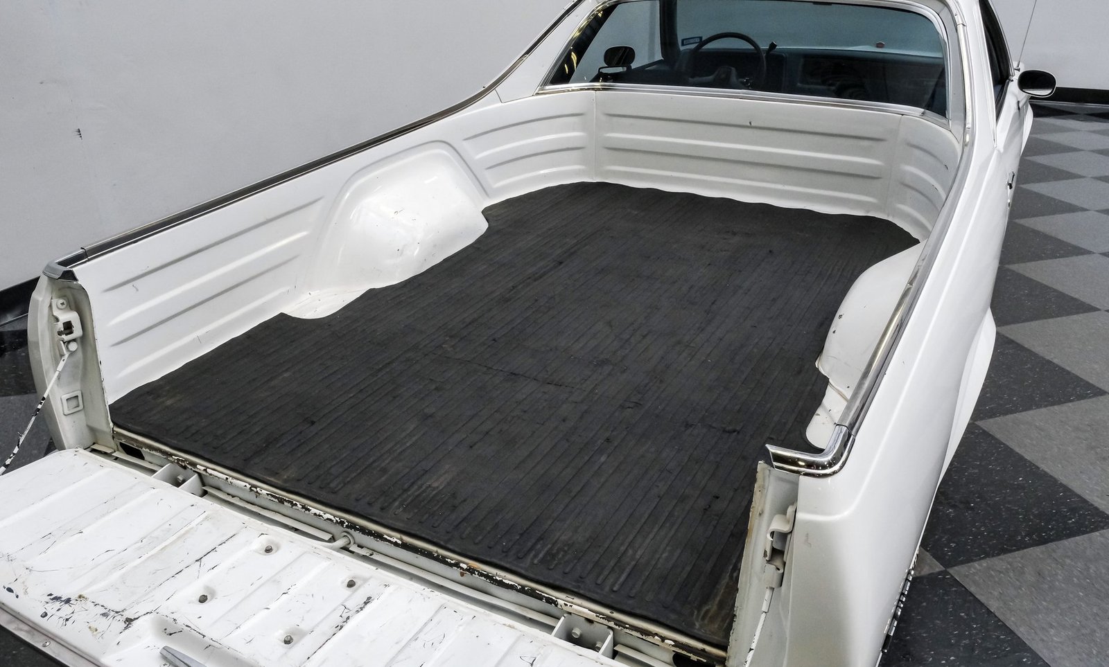 Chevrolet El Camino 1984 - Imagem 5