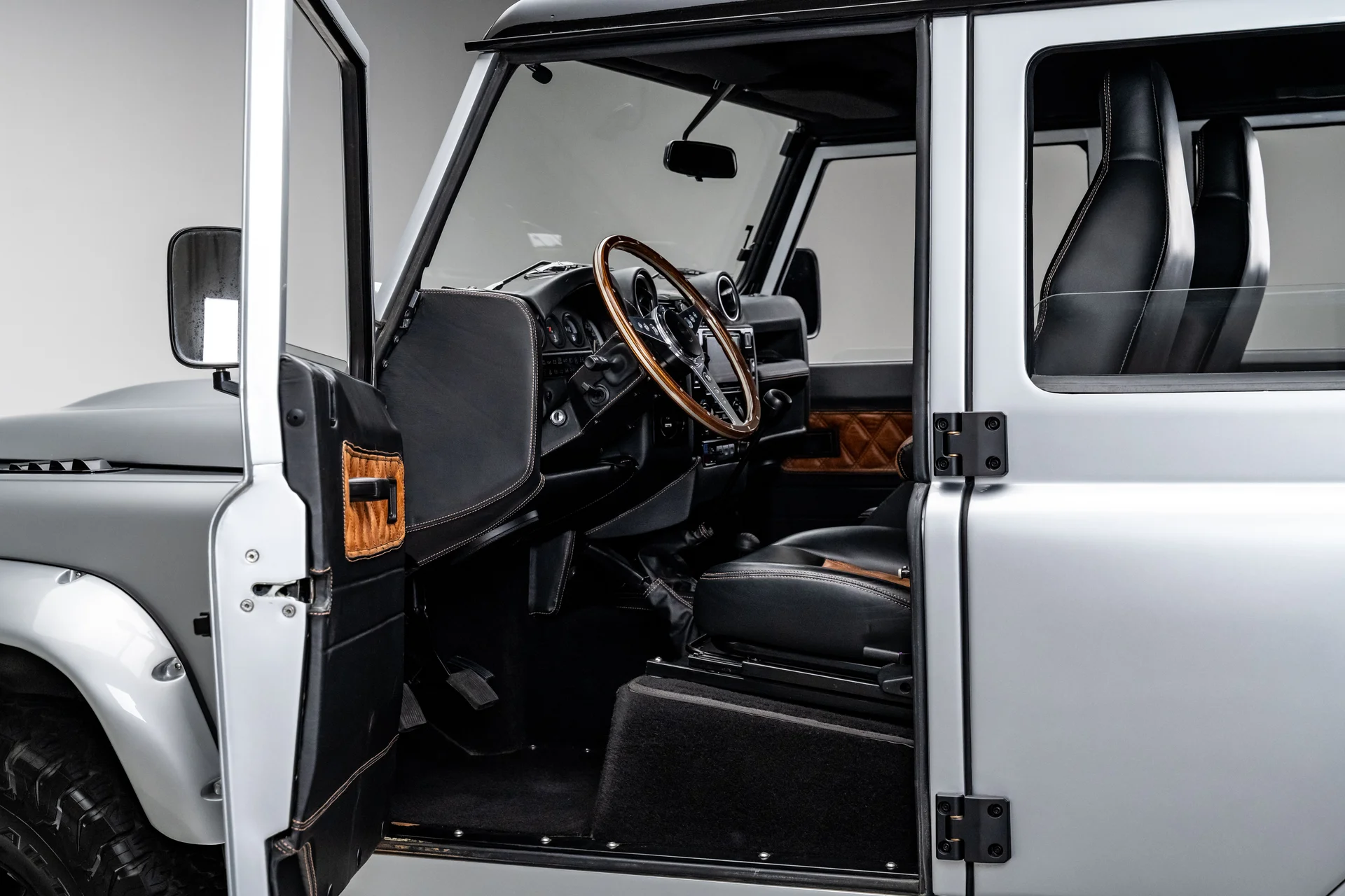 Land Rover Defender 130 de 1993 - Imagem 58