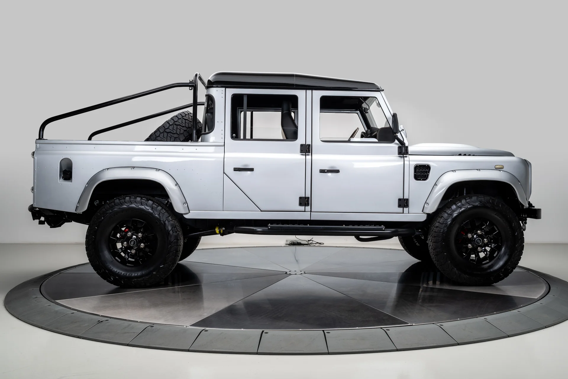 Land Rover Defender 130 de 1993 - Imagem 40