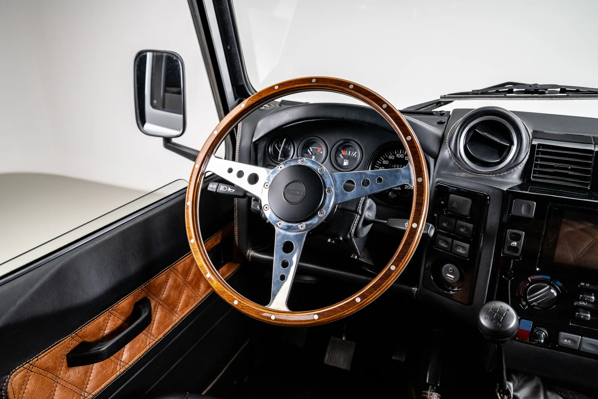 Land Rover Defender 130 de 1993 - Imagem 18