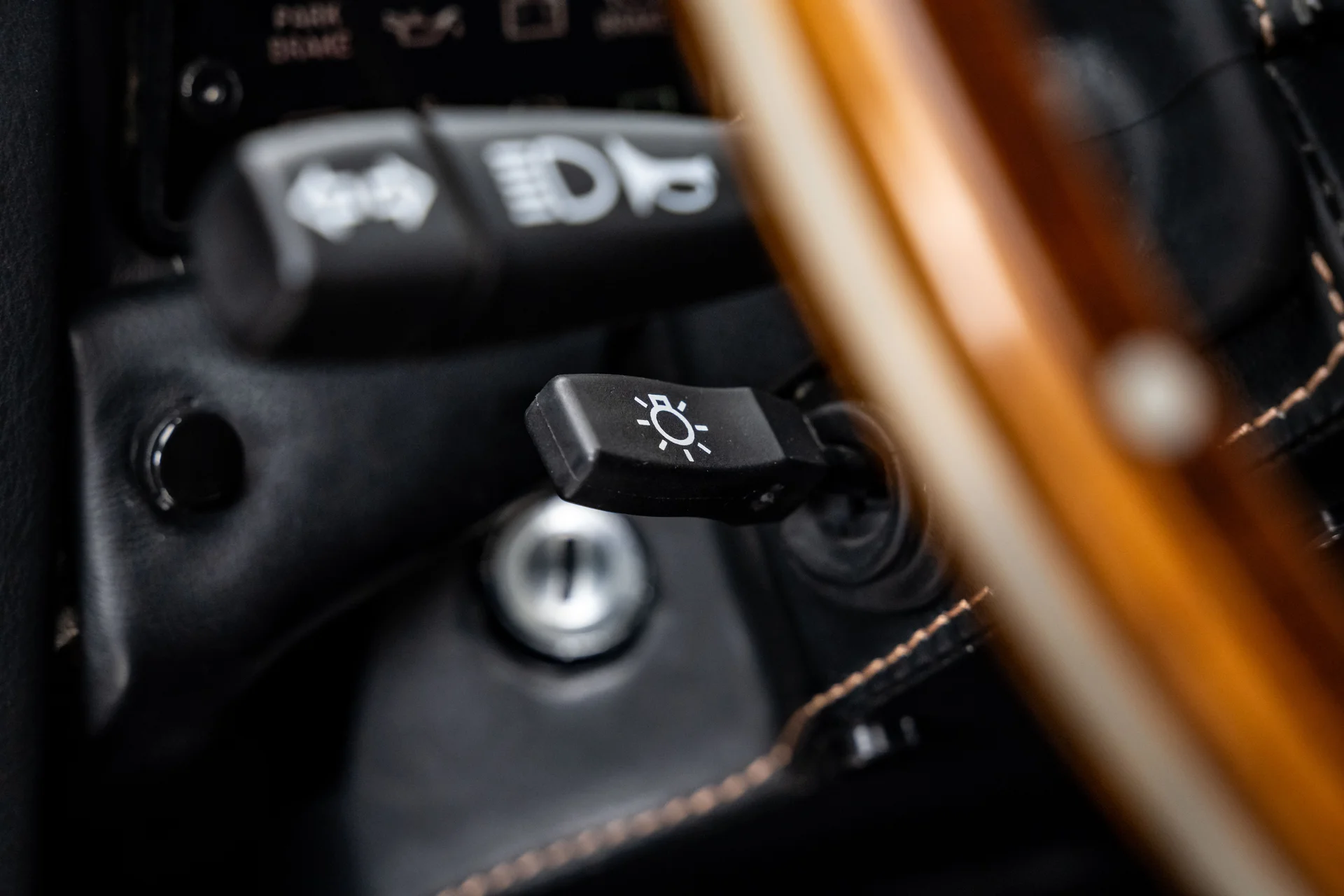 Land Rover Defender 130 de 1993 - Imagem 13