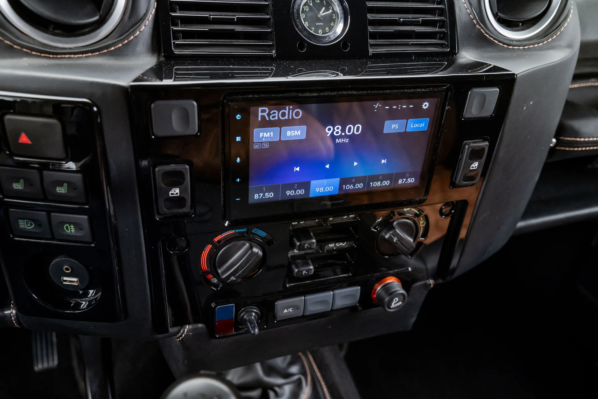 Land Rover Defender 130 de 1993 - Imagem 10