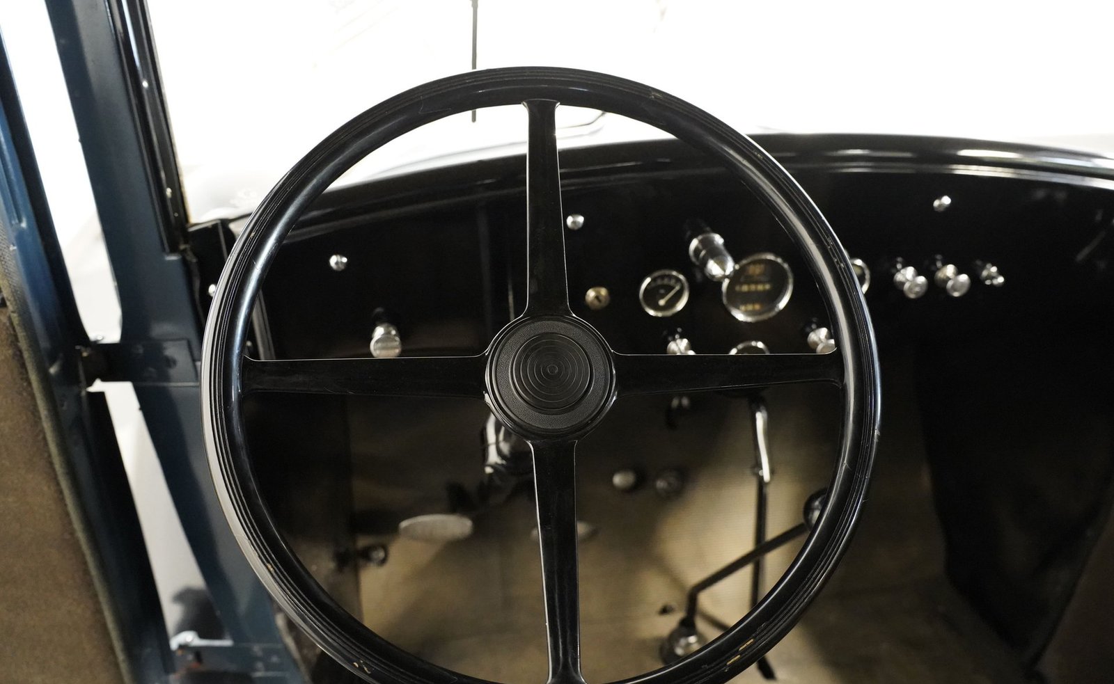 Pontiac 1929 Sedan - Imagem 13