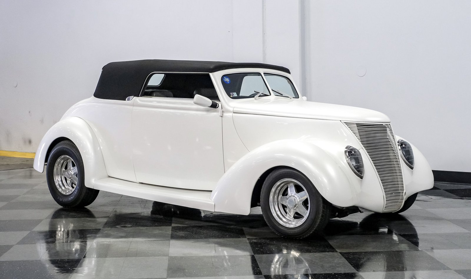 Ford 1937 Cabriolet Street Rod - Imagem 29