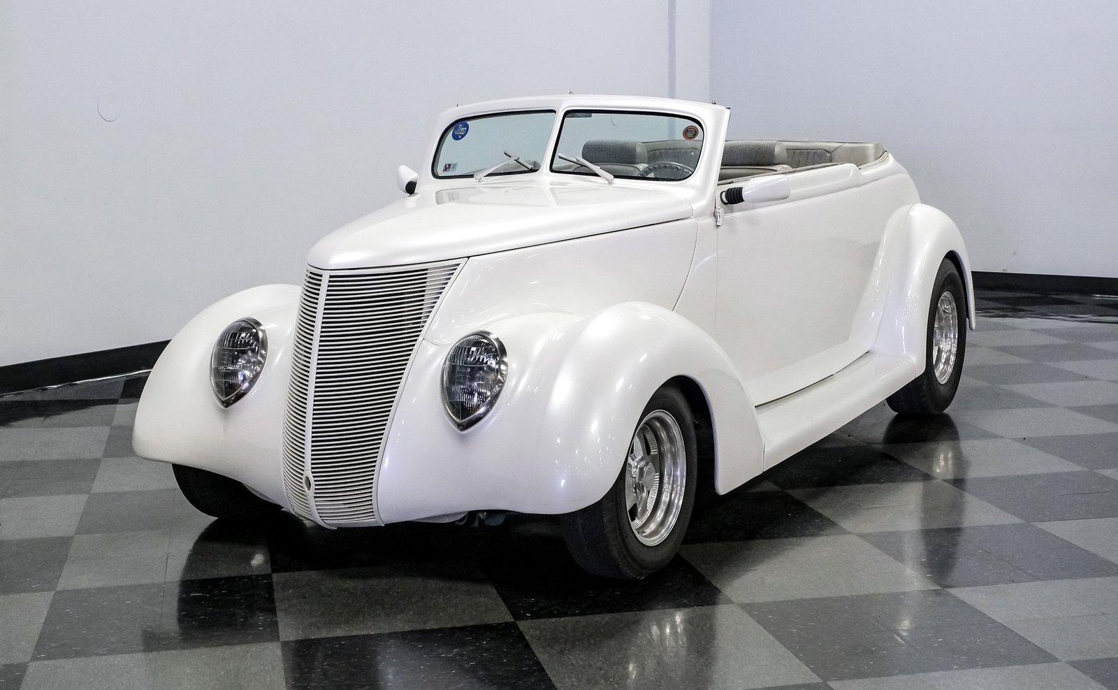 Ford 1937 Cabriolet Street Rod - Imagem 26
