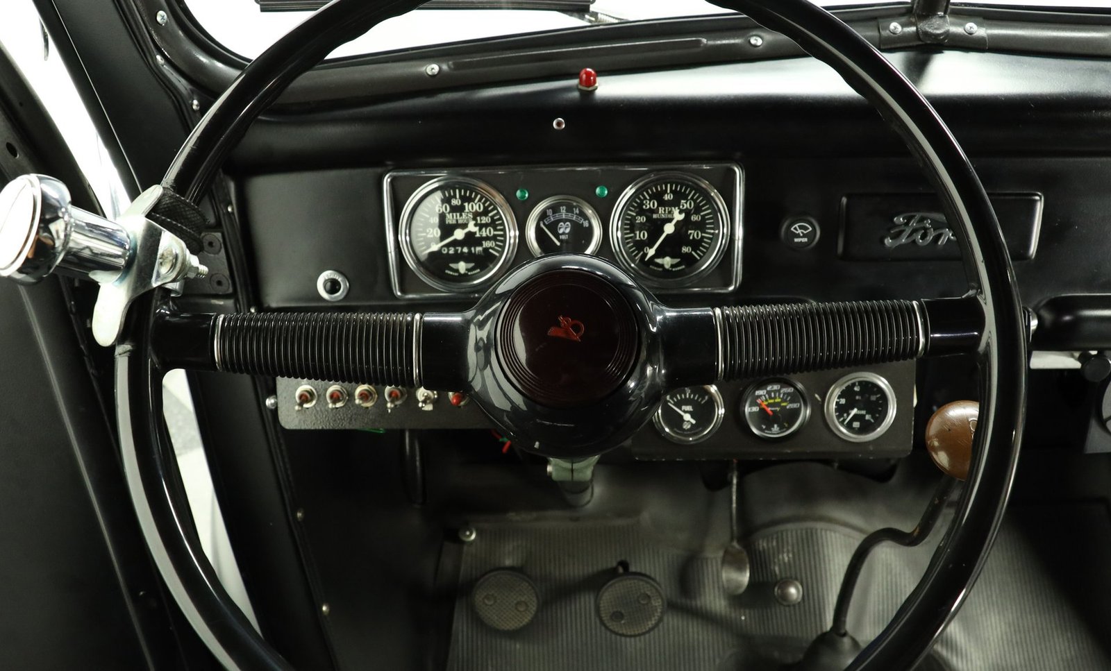 Ford 1940 Escolher - Imagem 3