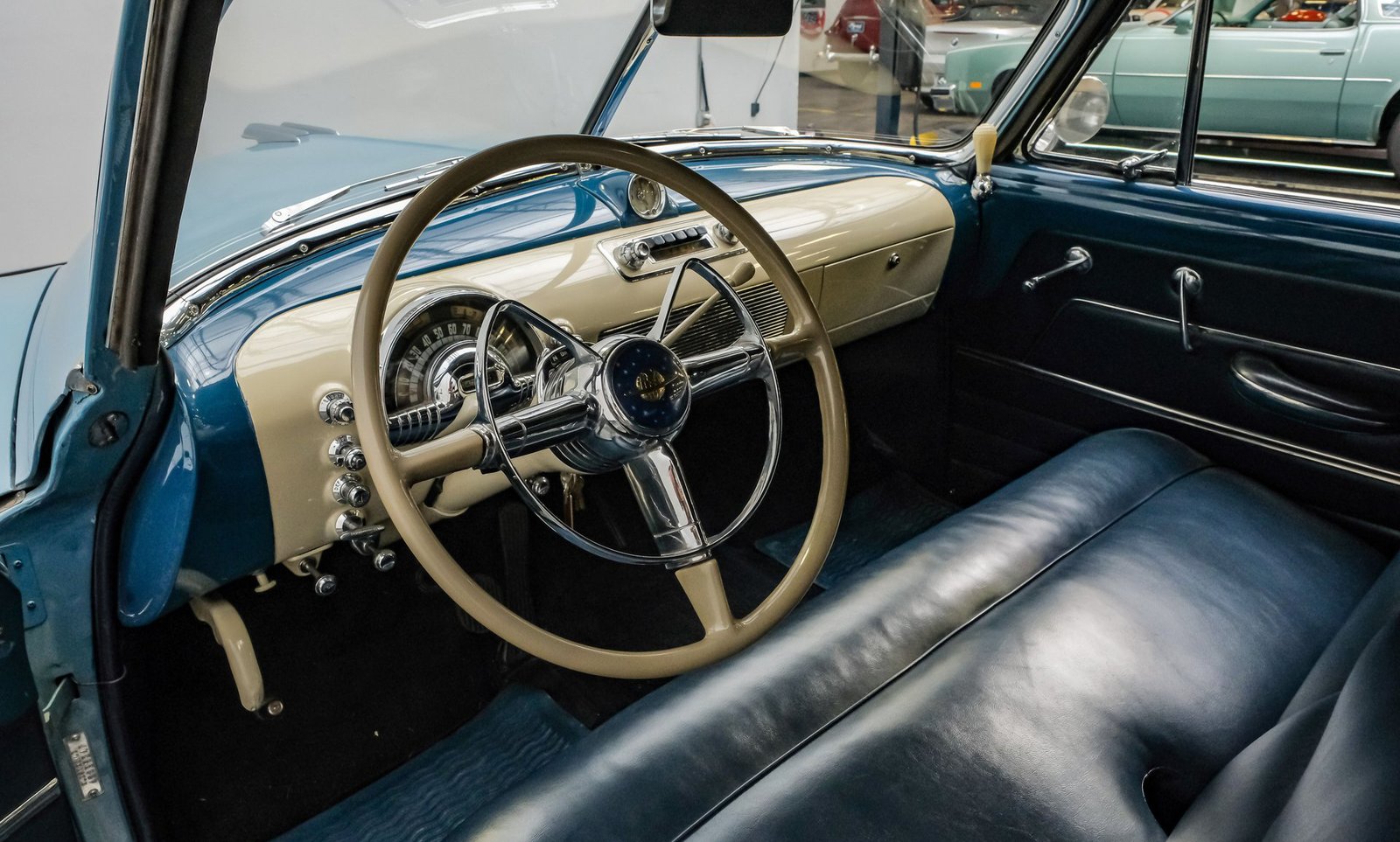 Oldsmobile 1949 Futuramic 88 Conversível - Imagem 38