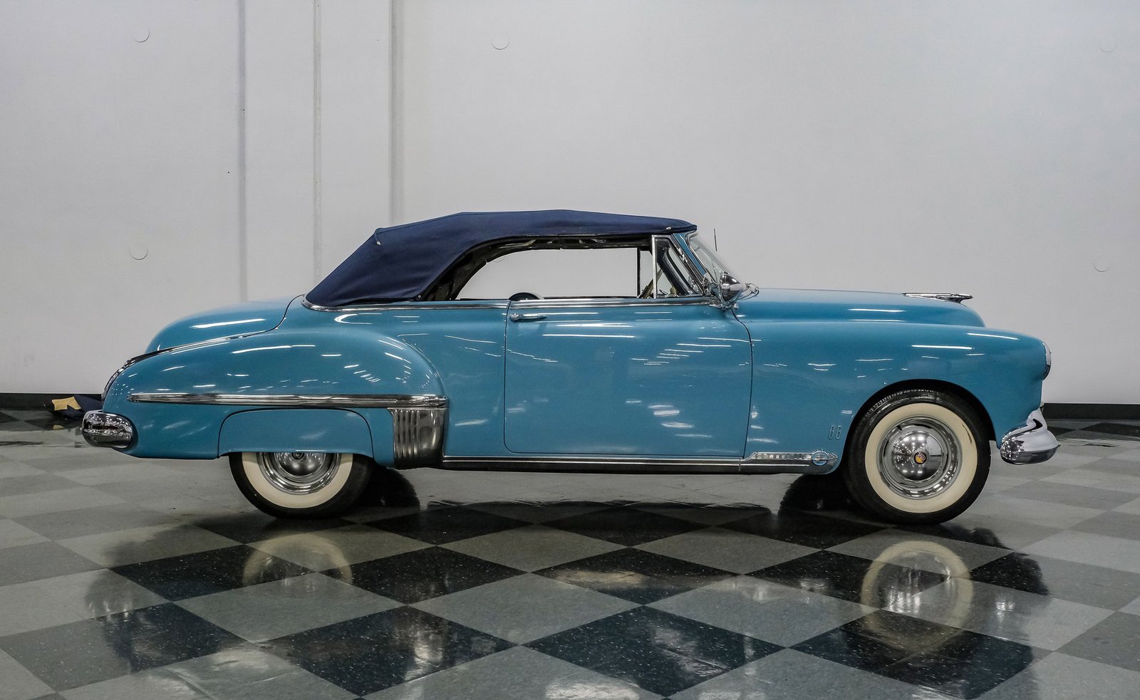 Oldsmobile 1949 Futuramic 88 Conversível - Imagem 30