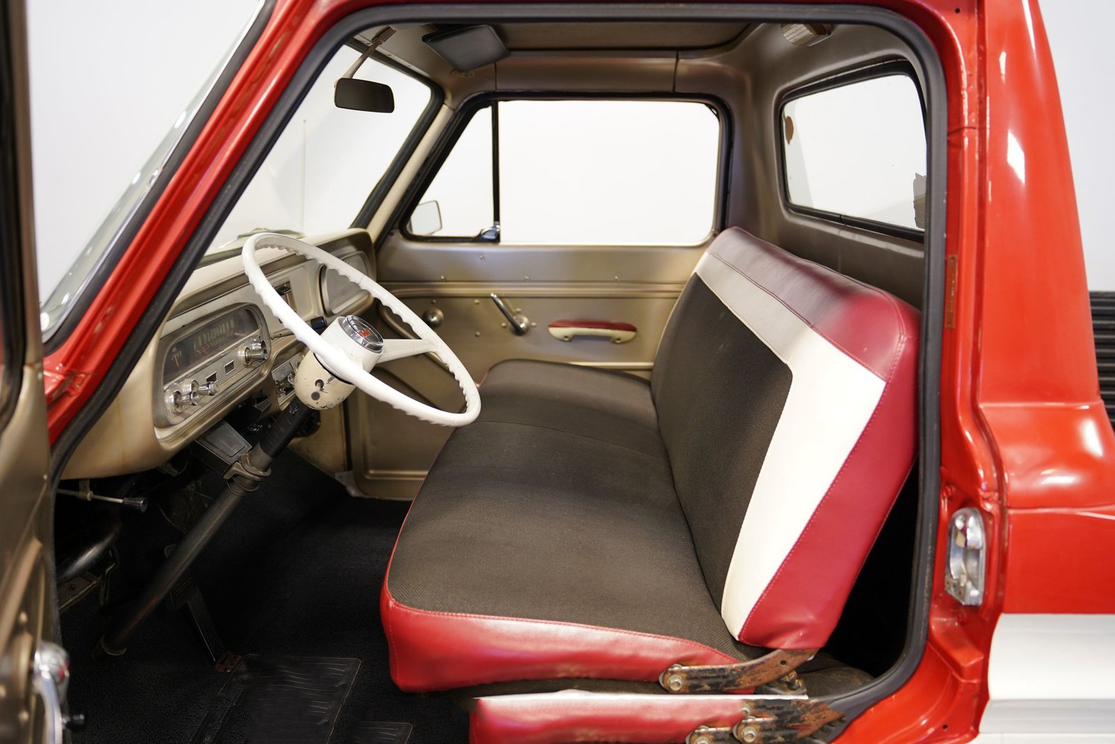Chevrolet 1962 Corvair Rampside Pickup - Imagem 12