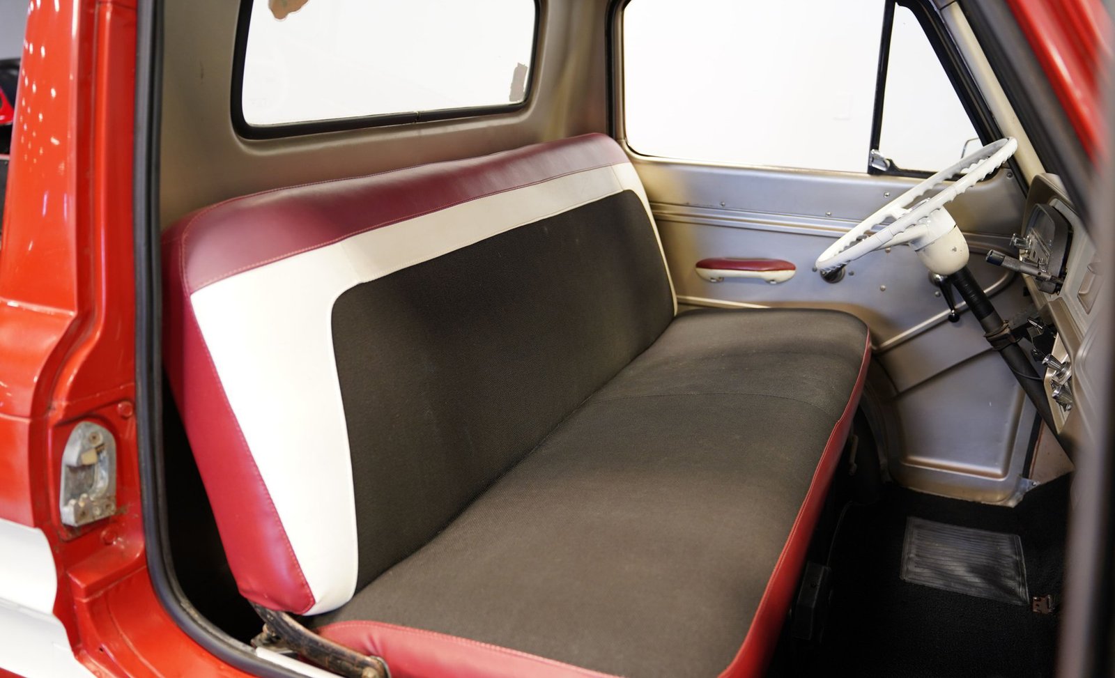 Chevrolet 1962 Corvair Rampside Pickup - Imagem 6