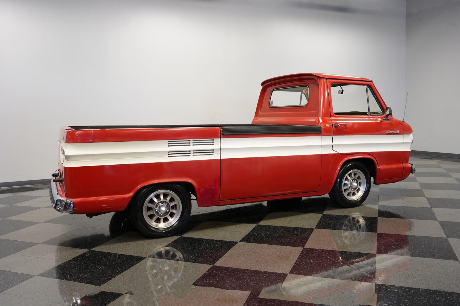 Chevrolet 1962 Corvair Rampside Pickup - Imagem 25
