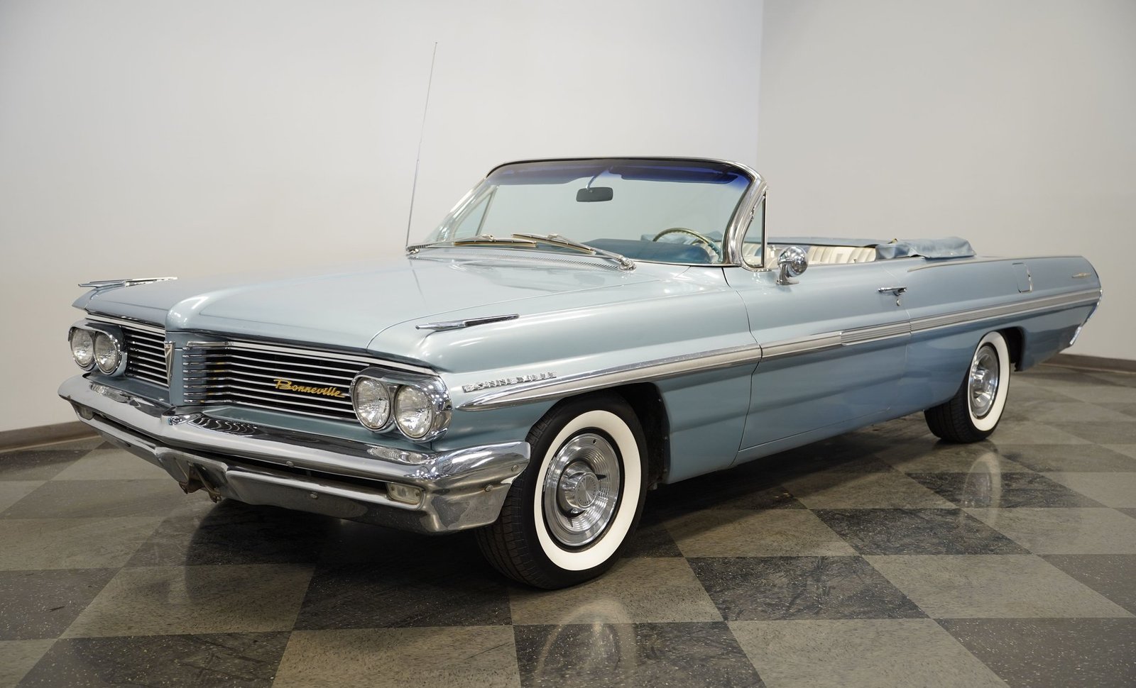 Pontiac 1962 Bonneville Conversível - Imagem 24