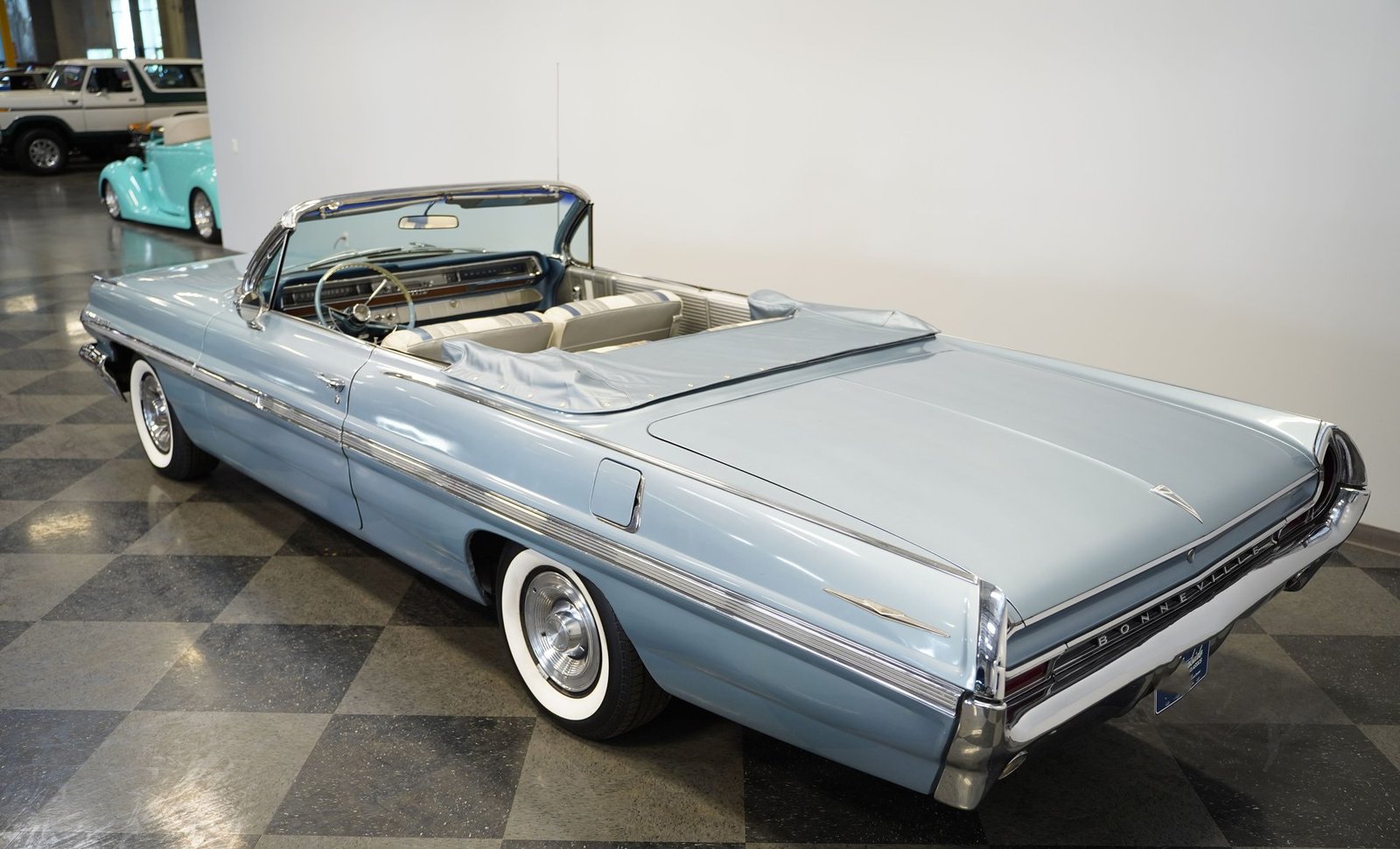Pontiac 1962 Bonneville Conversível - Imagem 21