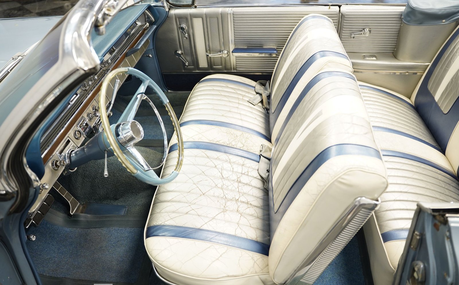 Pontiac 1962 Bonneville Conversível - Imagem 17