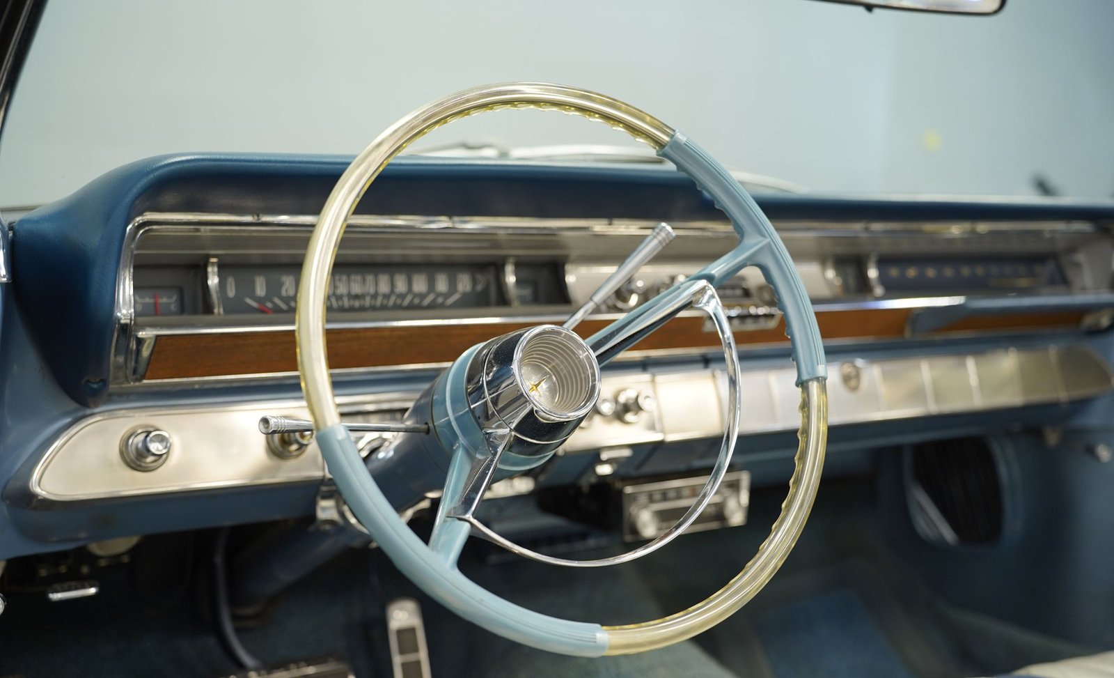 Pontiac 1962 Bonneville Conversível - Imagem 16
