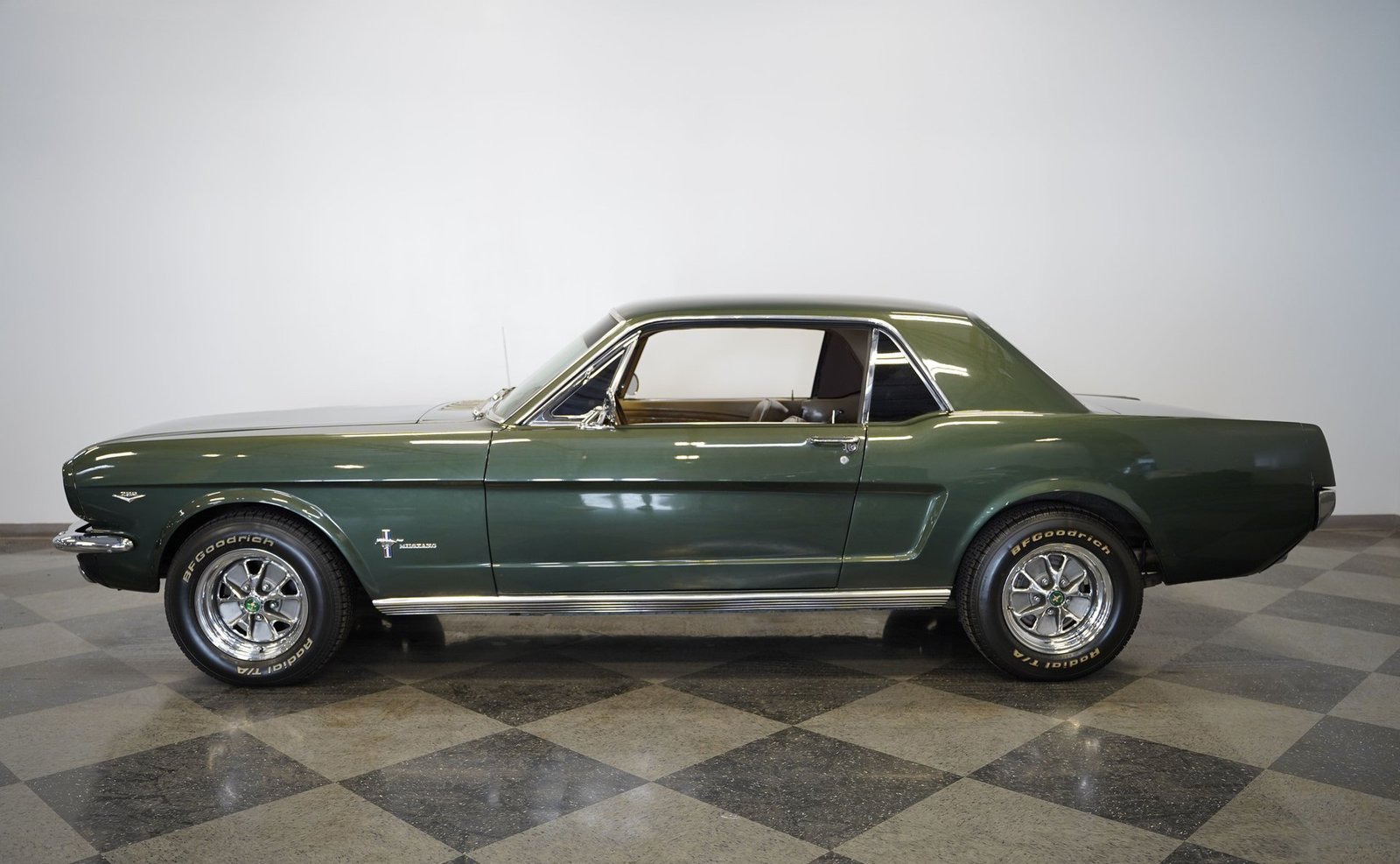 Ford 1965 Mustang - Imagem 39