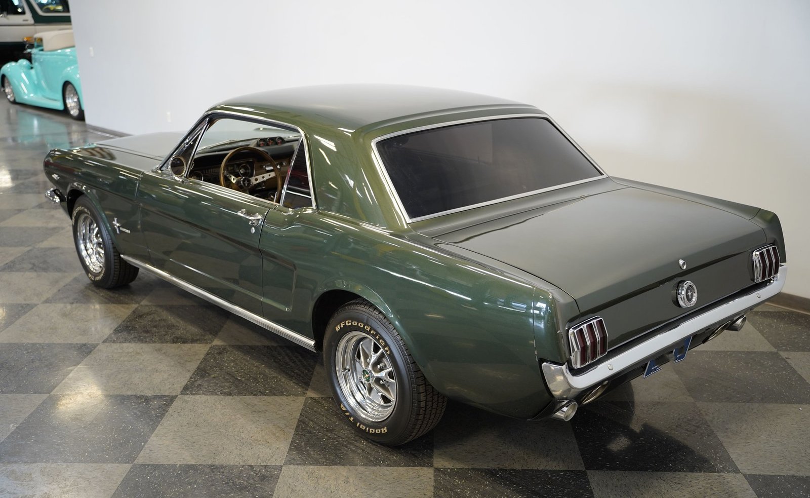 Ford 1965 Mustang - Imagem 24
