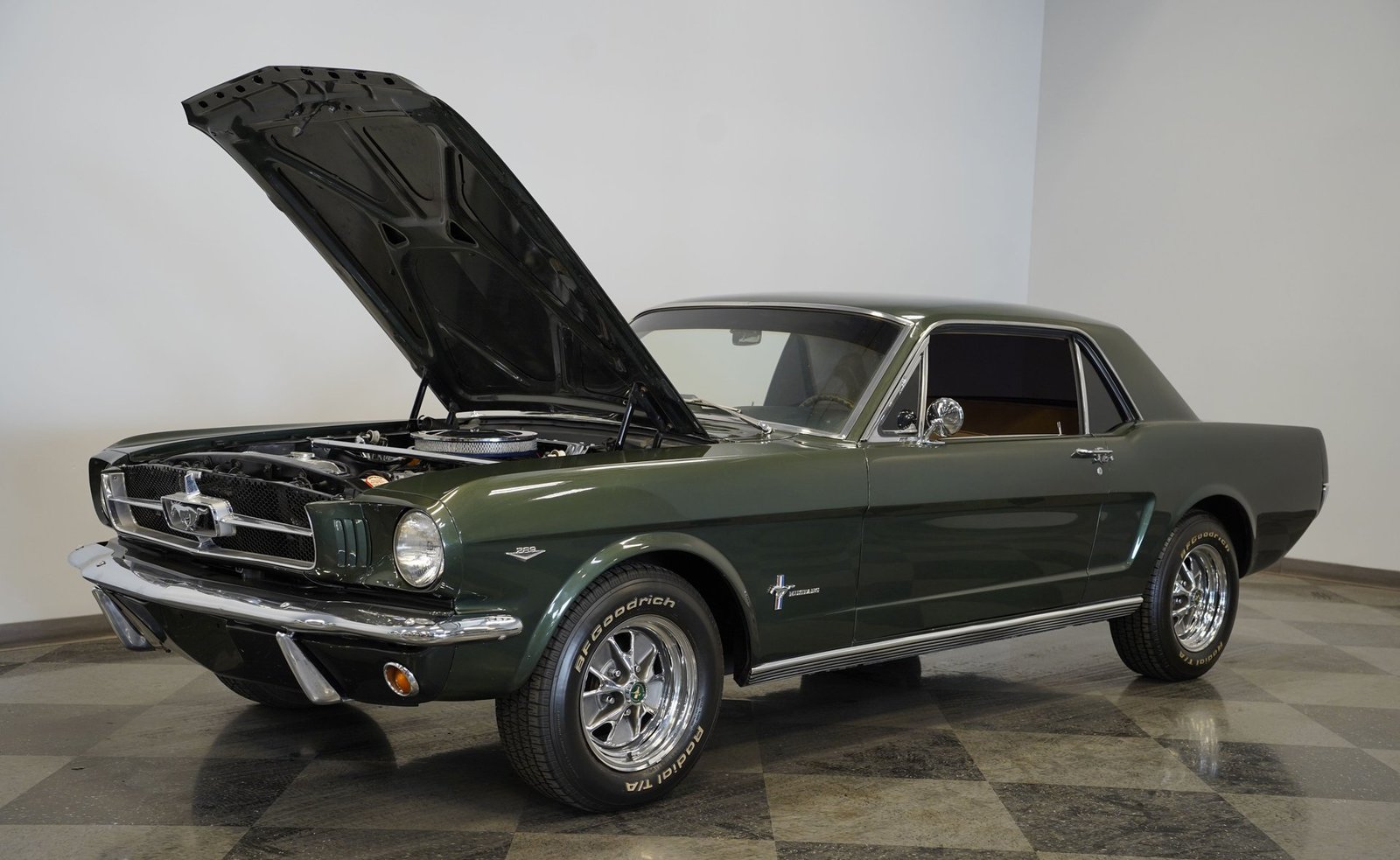 Ford 1965 Mustang - Imagem 22