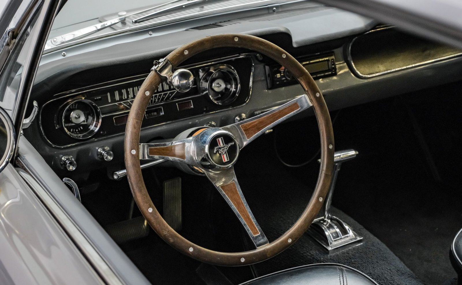 Ford 1965 Mustang - Imagem 20