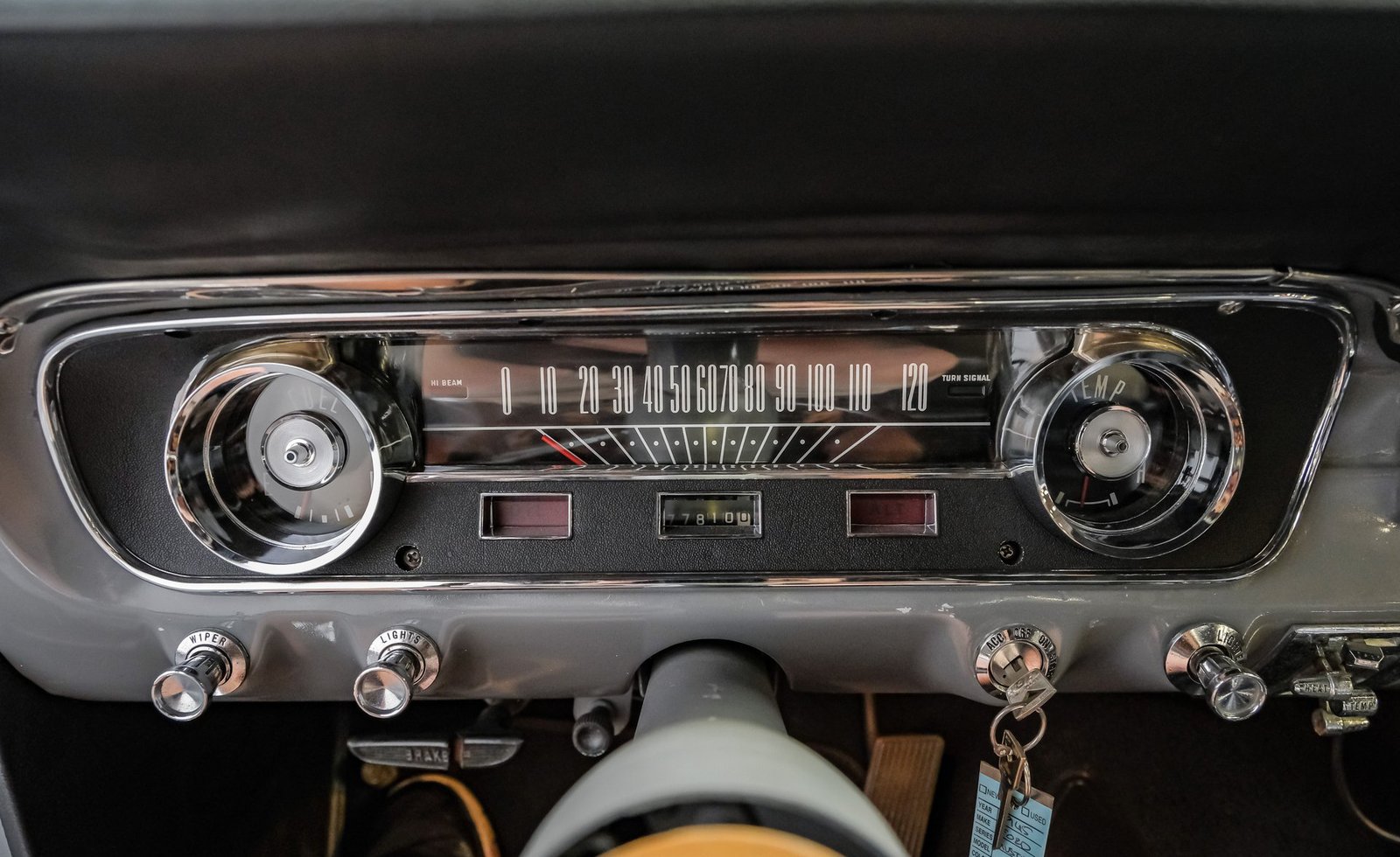 Ford 1965 Mustang - Imagem 19