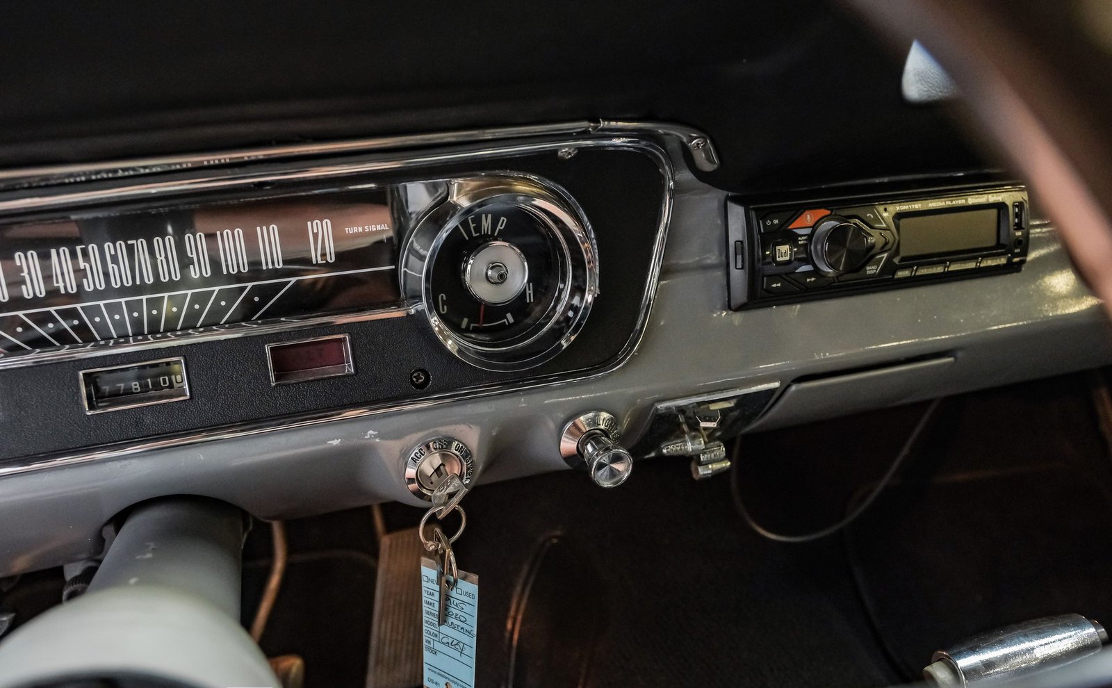 Ford 1965 Mustang - Imagem 16