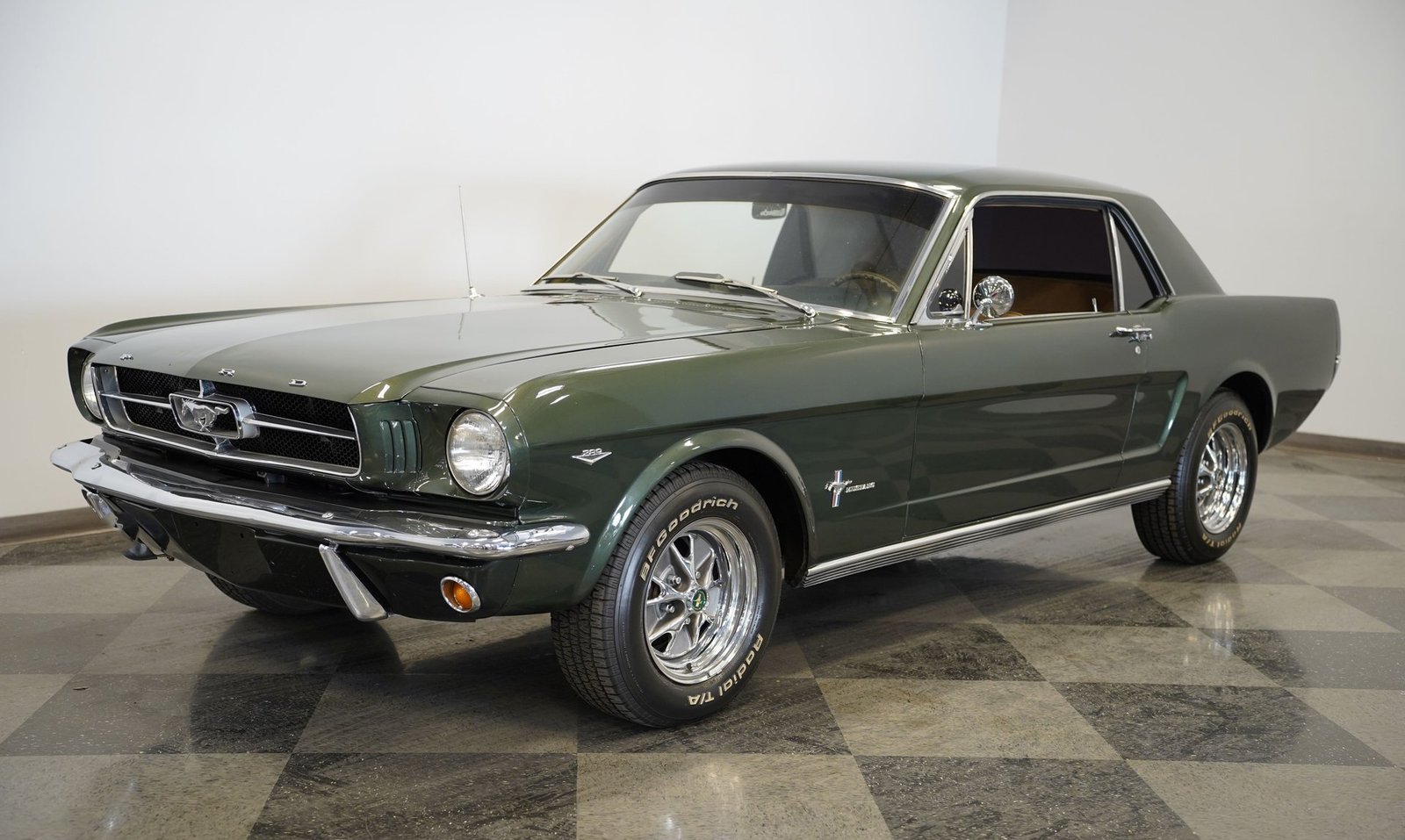 Ford 1965 Mustang - Imagem 37