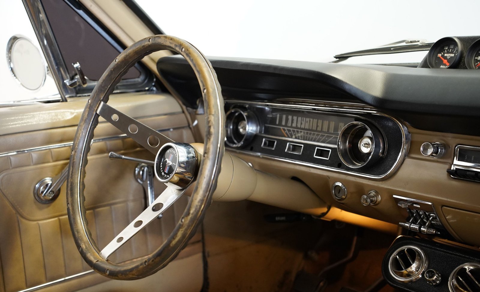 Ford 1965 Mustang - Imagem 7