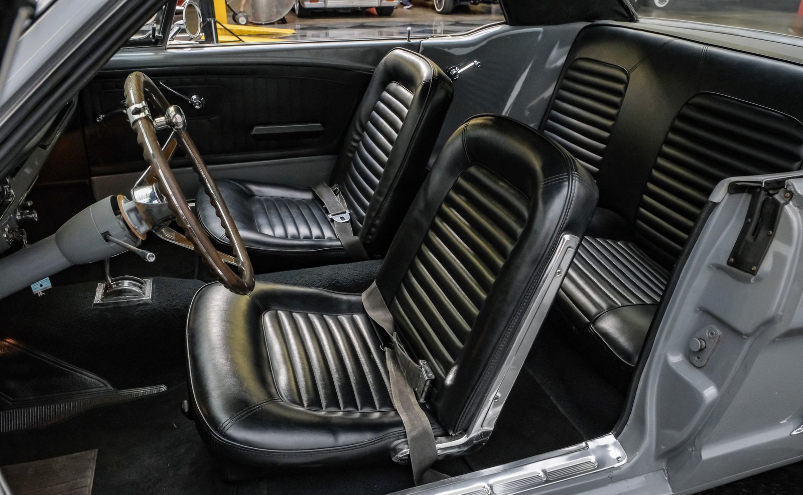 Ford 1965 Mustang - Imagem 11