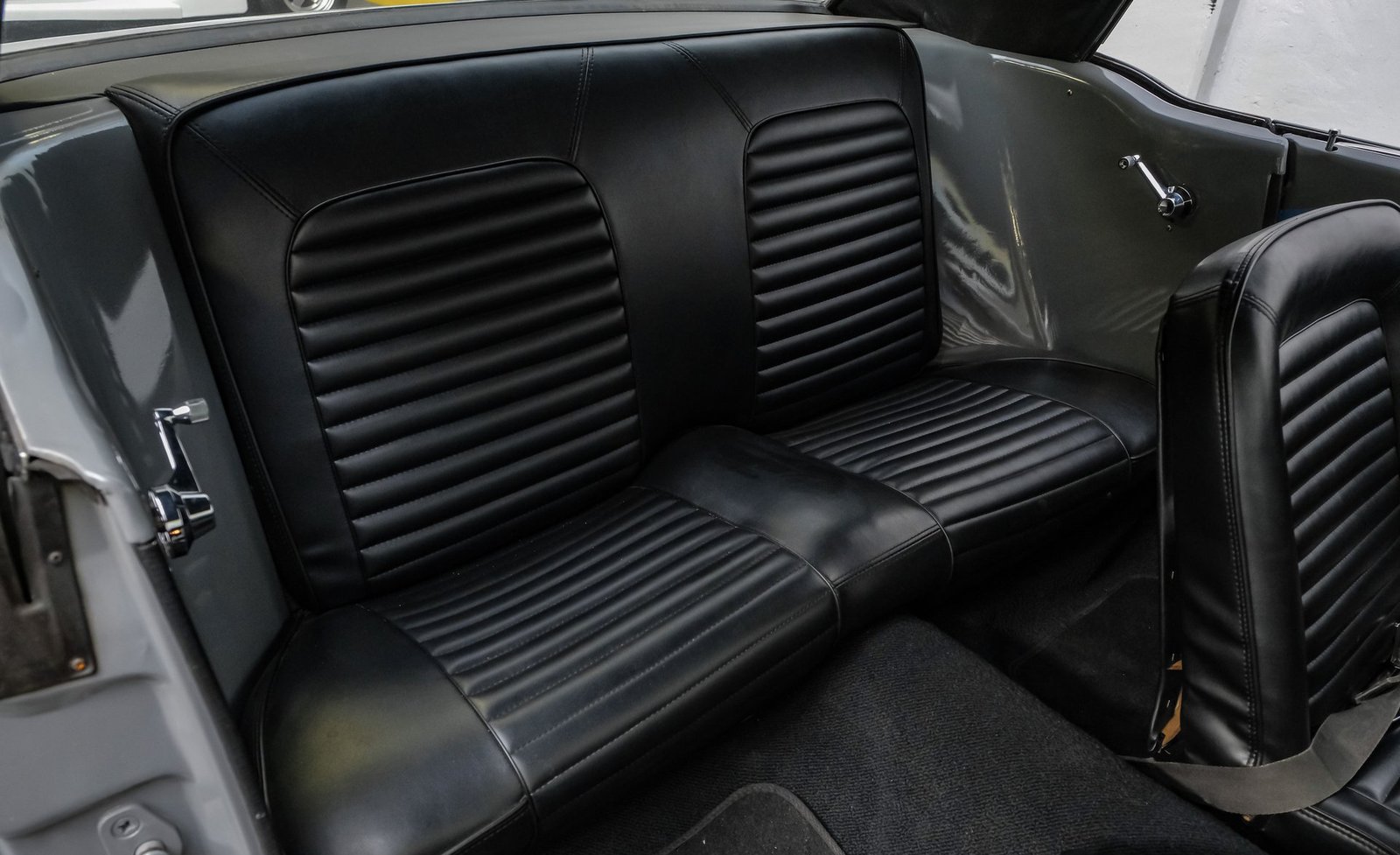 Ford 1965 Mustang - Imagem 9