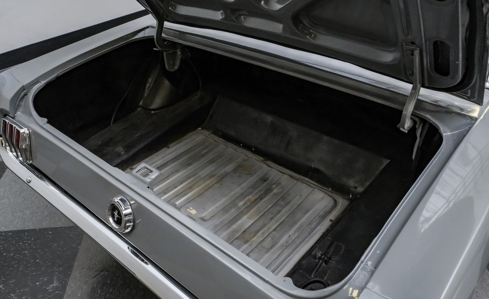 Ford 1965 Mustang - Imagem 5