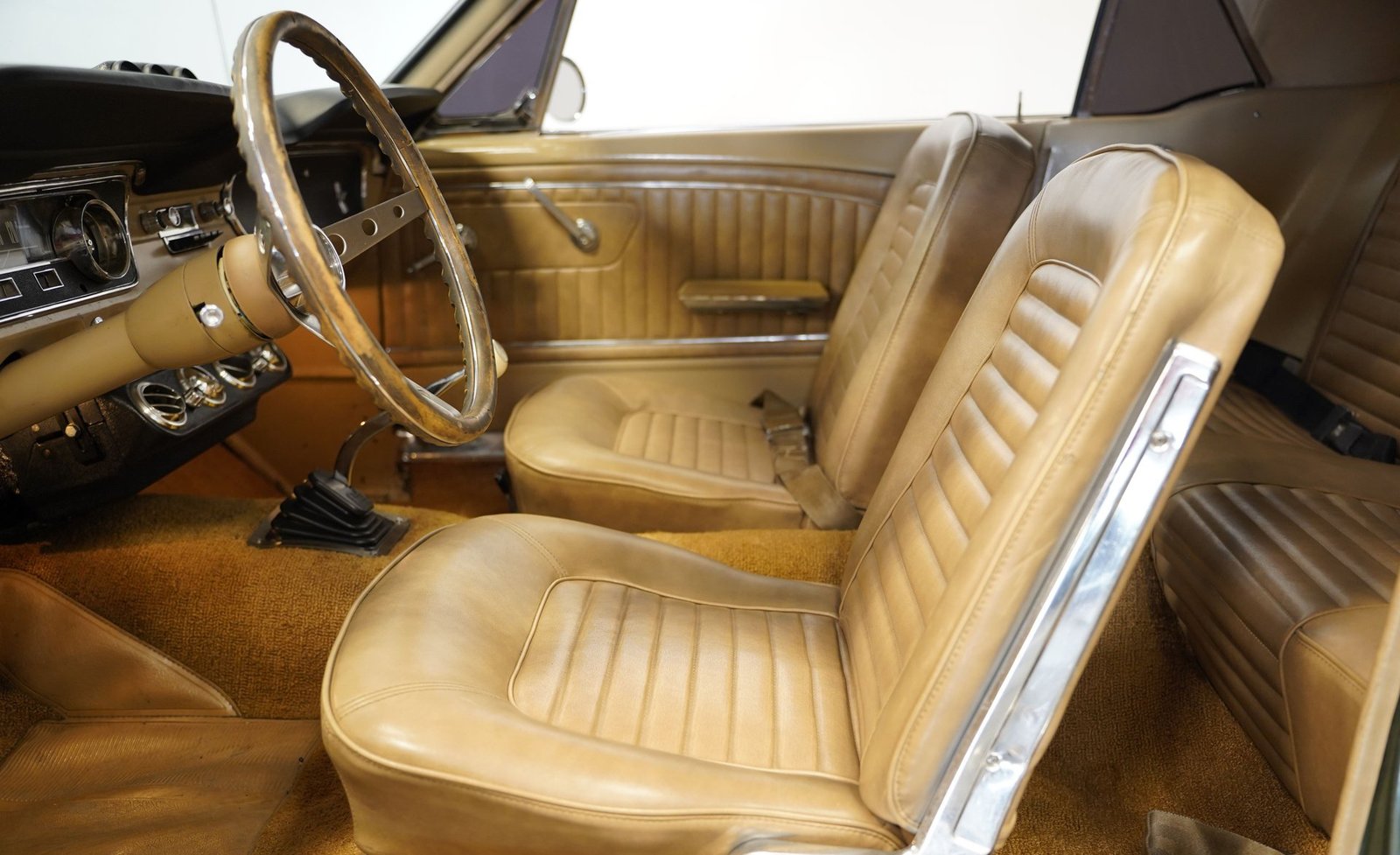 Ford 1965 Mustang - Imagem 40
