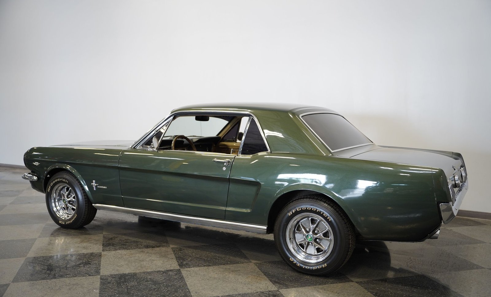 Ford 1965 Mustang - Imagem 34